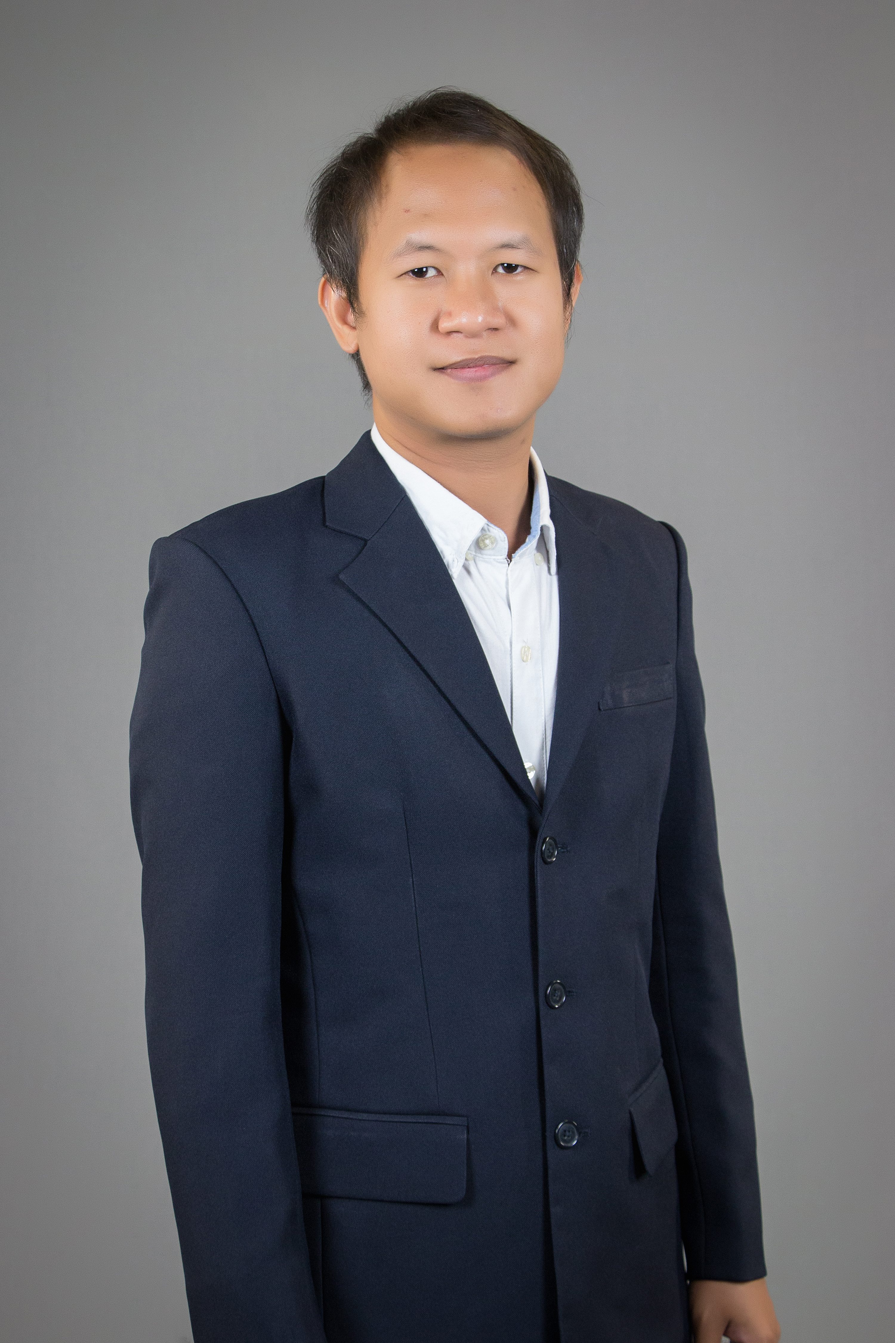 ผู้ช่วยศาสตราจารย์ธีรพิชญ์ เกษมสุข