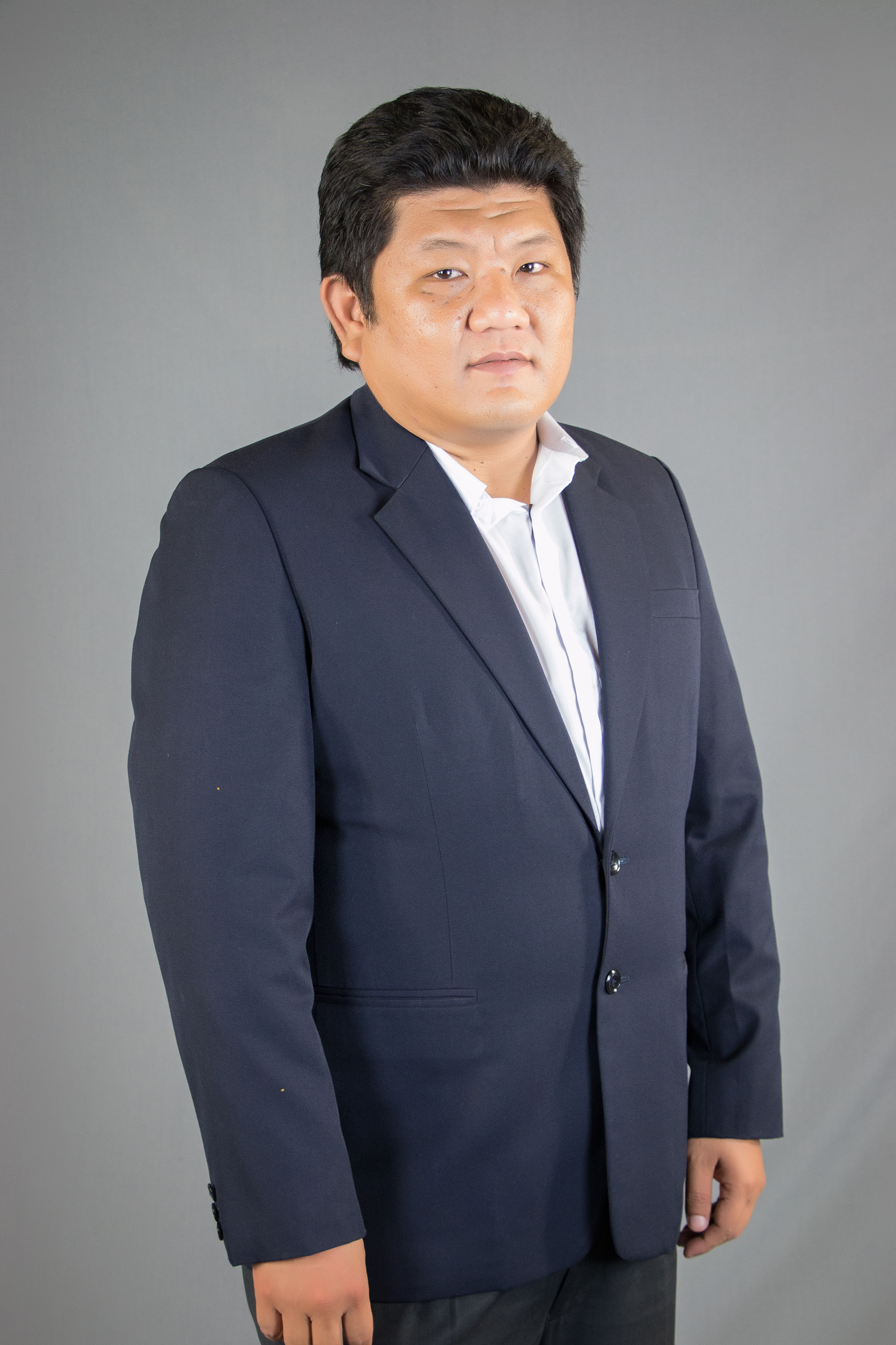 ผู้ช่วยศาสตราจารย์ ดร.พีรเชษฐ์ บุญพัชรเจริญ